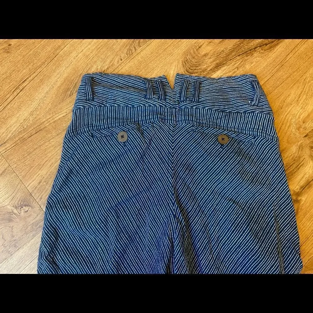 Free People navy/white vertical stripe casual Capri pants
